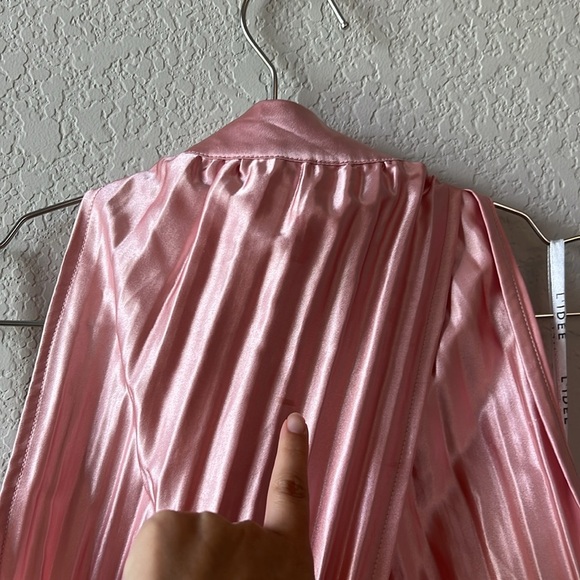 LIDEE Renaissance Dress - Picture 5 of 17